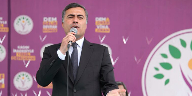 'PKK sizi tükürüğünde boğar' diyen DEM'li belediye başkanı oldu!