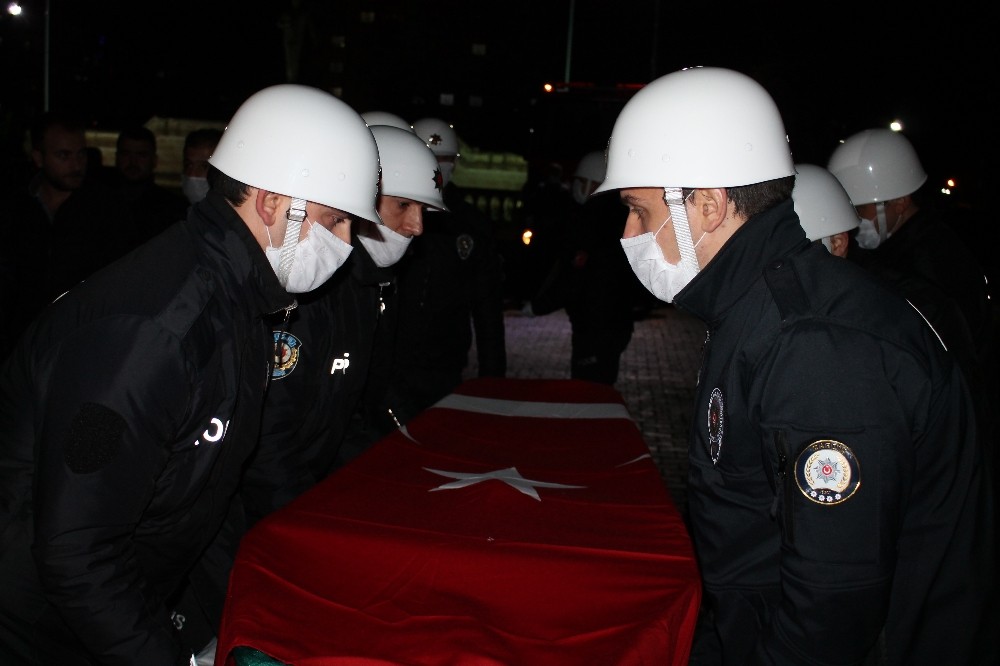 PKK Terör örgütü alçak saldırısında hayatını kaybeden Sivil Şehit son yolculuğa uğurlandı 