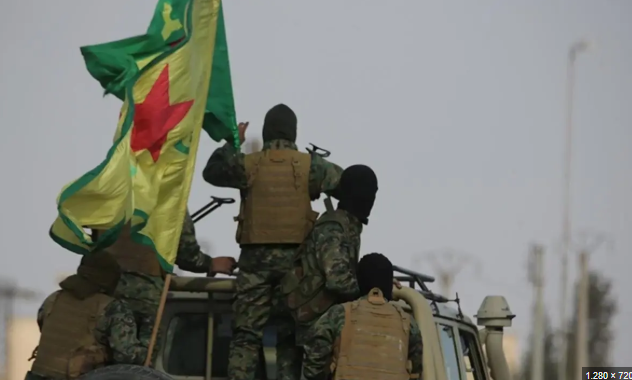 PKK ve SDG'den alçak infaz: Tabka'da silahsız esirleri katlettiler!