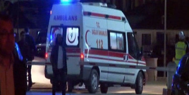 PKK'lıların attığı molotof komiseri yaktı!
