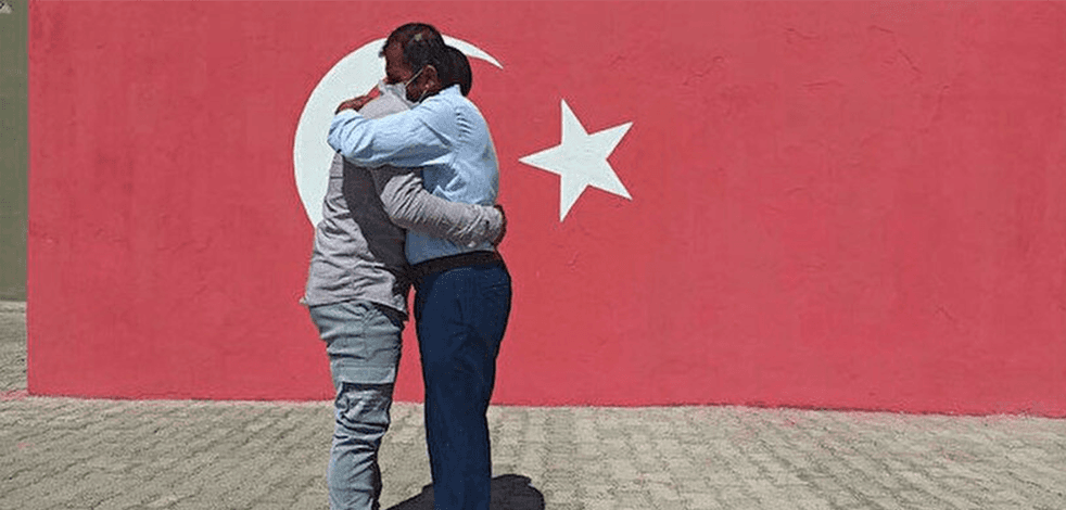 PKK'dan kaçan terörist TSK'nın ikna çalışmaları sonucu teslim oldu