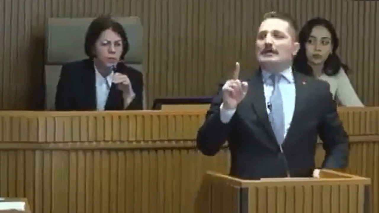 PKK'lı Ahmet Özer'i savunan Esin Köymen neye uğradığını şaşırdı! Kürsüdeki yiğitten müthiş ayar