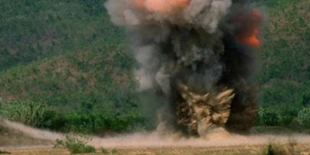 PKK'lılar köprüleri havaya uçurdu, ulaşım durdu