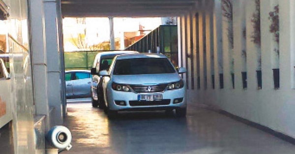 PKK'lılar bakın kimin otelinde tedavi ediliyor!