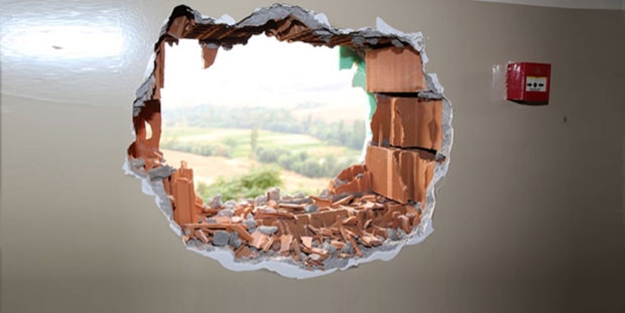 PKK'lılar duvarlara neden delik açıyor?