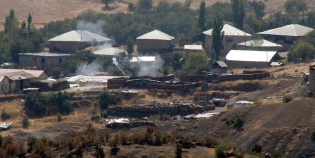 PKK’lılar saldırdı, çatışma anı!
