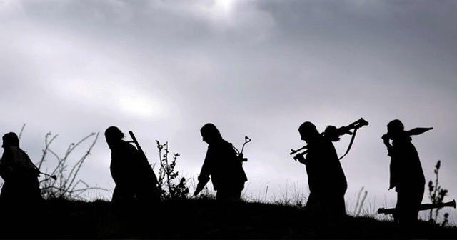 PKK'lılar vatandaşları susuz bıraktı