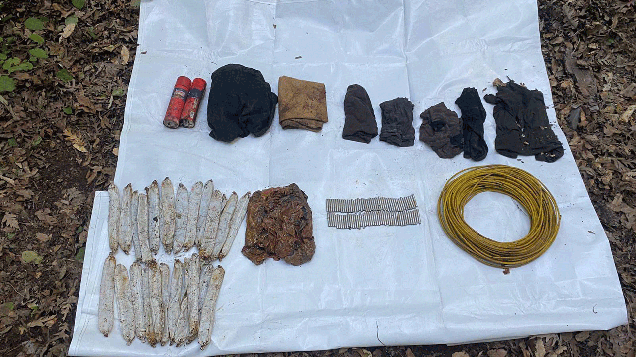PKK’lıların mağarasından neler çıktı neler! Jandarmadan nokta operasyon