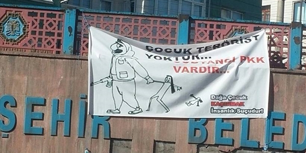 PKK'yı çıldırtacak pankart!