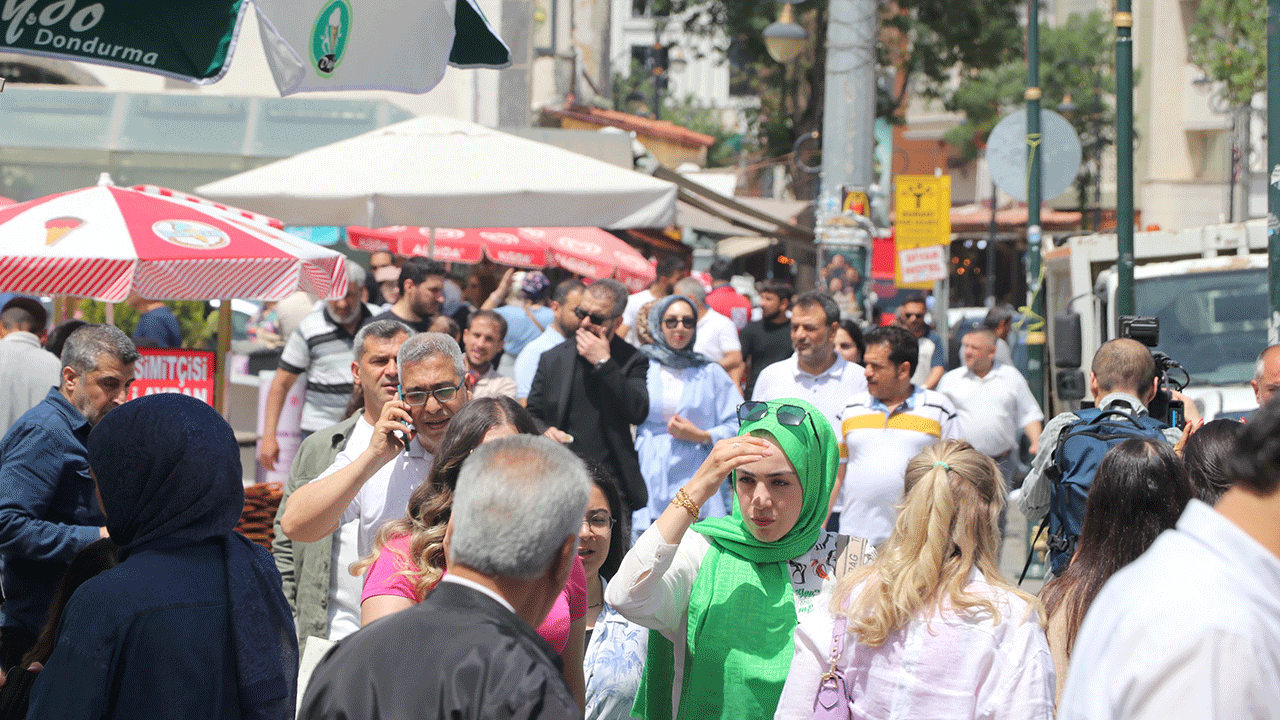 PKK’nın fesih kararı Diyarbakır'da böyle karşılandı