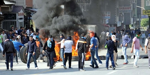 PKK'nın İzmir gençlik yapılanması çökertildi