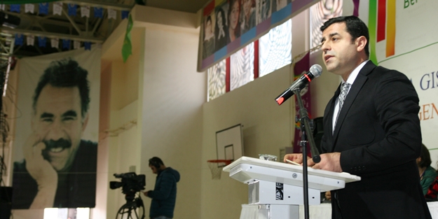 PKK'nın tecavüzlerine kör Selahattin Demirtaş Hiranur Vakfı iftirası üzerinden ahlak sattı!