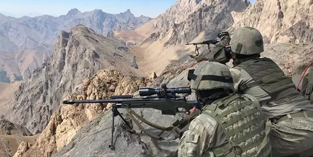 PKK'ya büyük darbe: 17 terörist etkisiz hale getirildi!