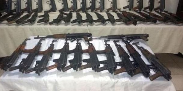 PKK'ya büyük şok! 3 bin 500 kişi silahlarını attı