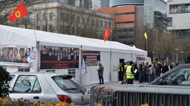 Avrupa'dan skandal karar! PKK'ya izin verdi!