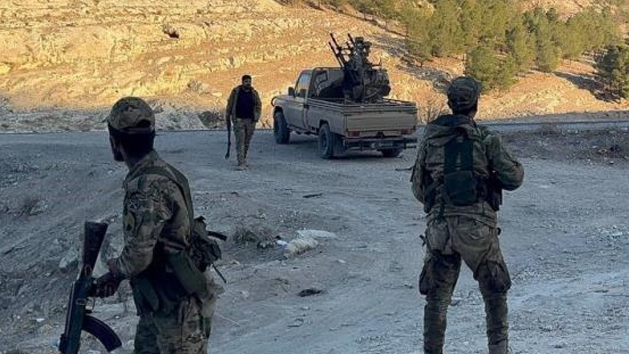 PKK/YPG'li teröristlerden gazetecilere dronlu saldırı!