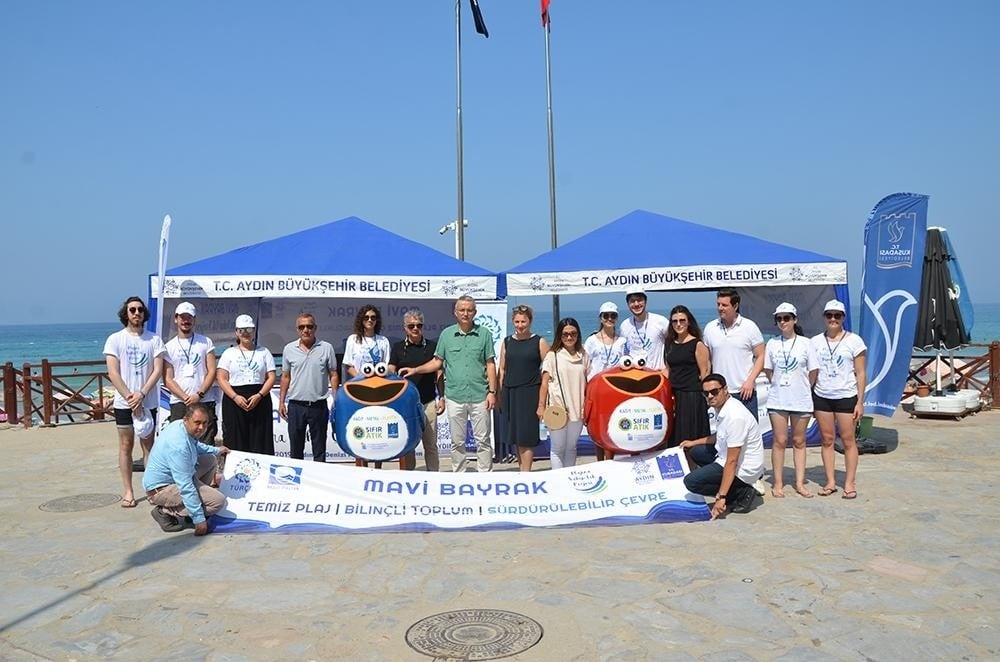 ’Plajına Sahip Çık’ projesi Kuşadası’nda başladı 