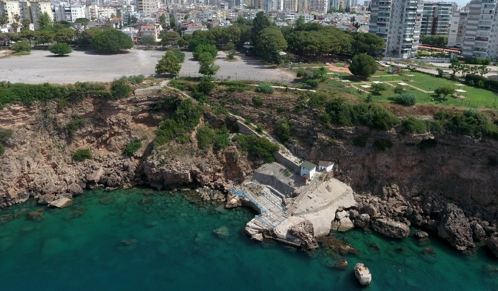 Plajlarda normal yeni dönemi hazırlıkları 
