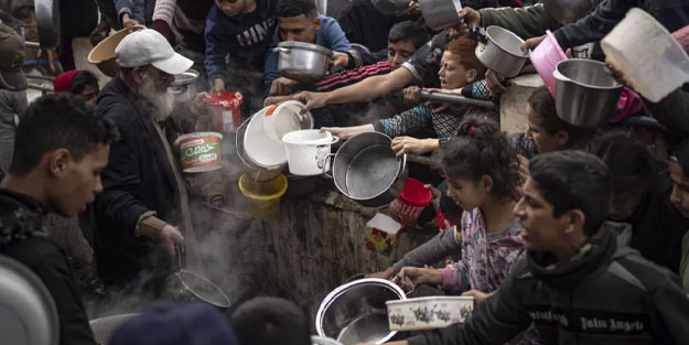Planları yüz binlerce insanı açlıktan öldürmek! Skandal kararı böyle savundu