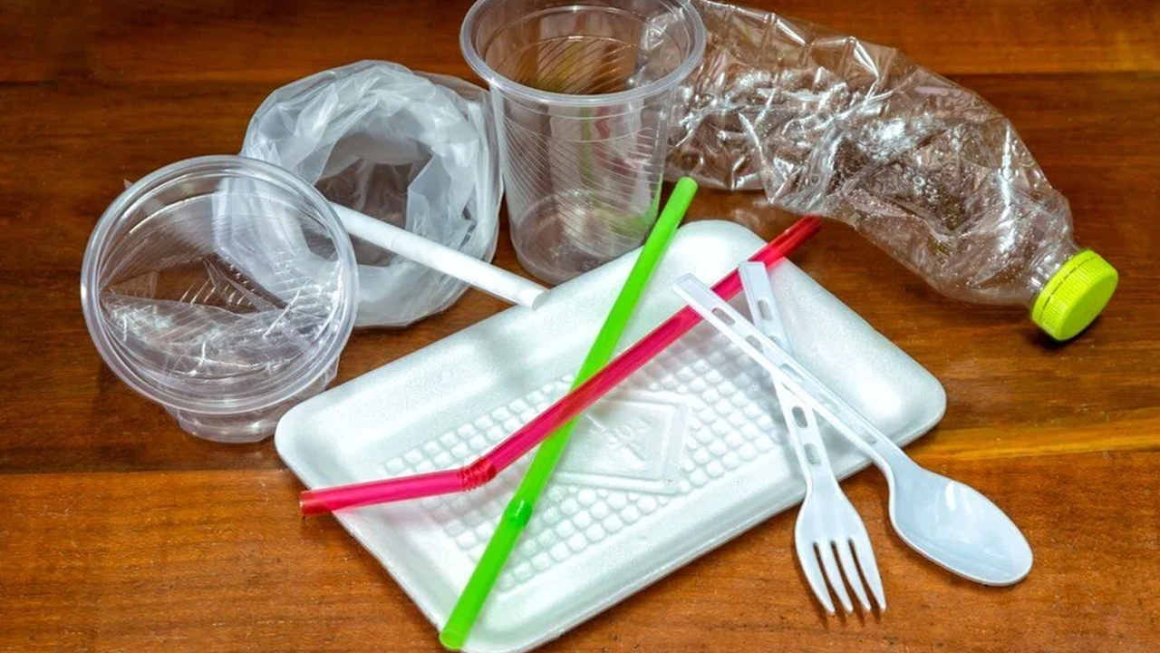 Plastik kaynaklı kanser artışı insan neslinin sonunu getirebilir!