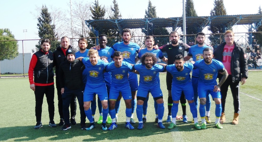 Play-Off yolunda zorlu mücadele 
