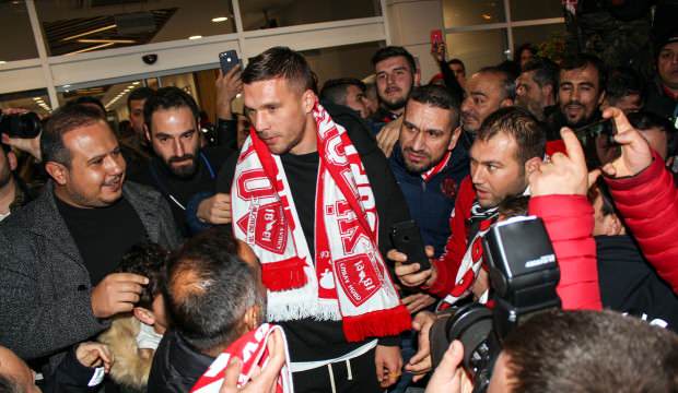 Podolski: Antalyaspor'a geldim çünkü...