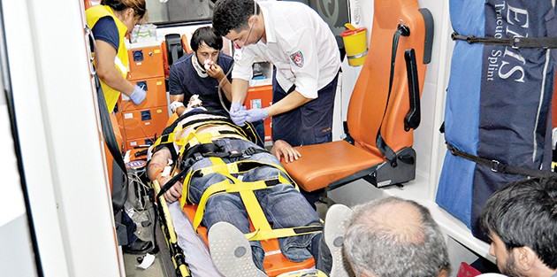 Polis aracı kaza yaptı: 2’si polis, 6 yaralı