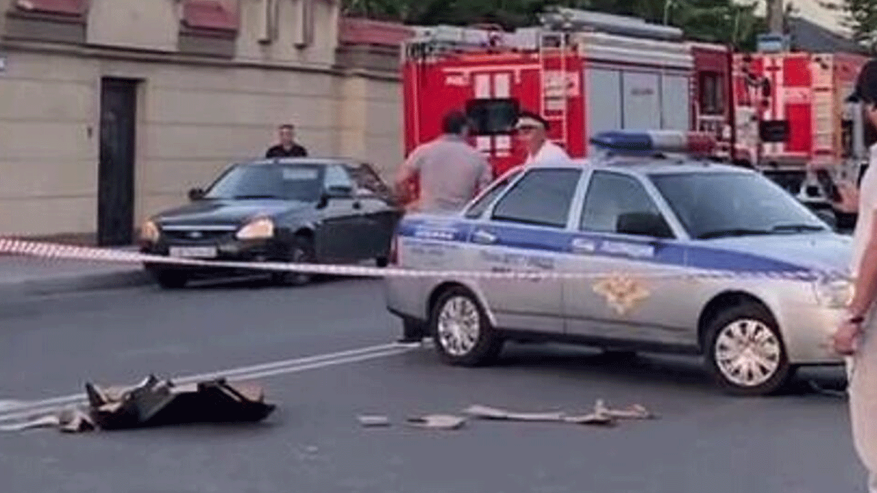Polis aracını taradılar: 3’ü polis, 2’si saldırgan 5 kişi öldü