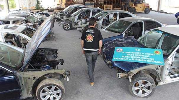 Polis baskın yaptı! İçerideki manzara şaşkına çevirdi! Tamamı lüks
