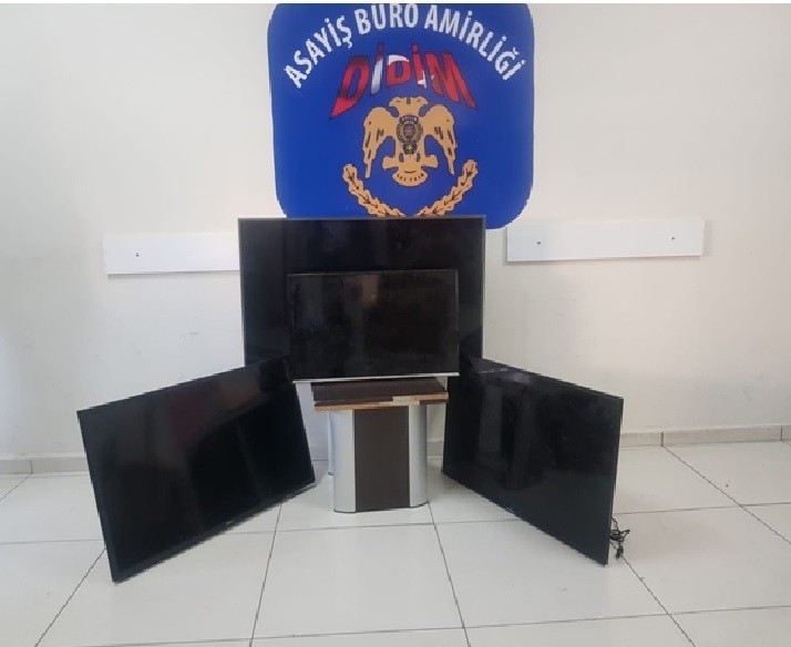 Polis çalınan televizyonları sahiplerine teslim etti 