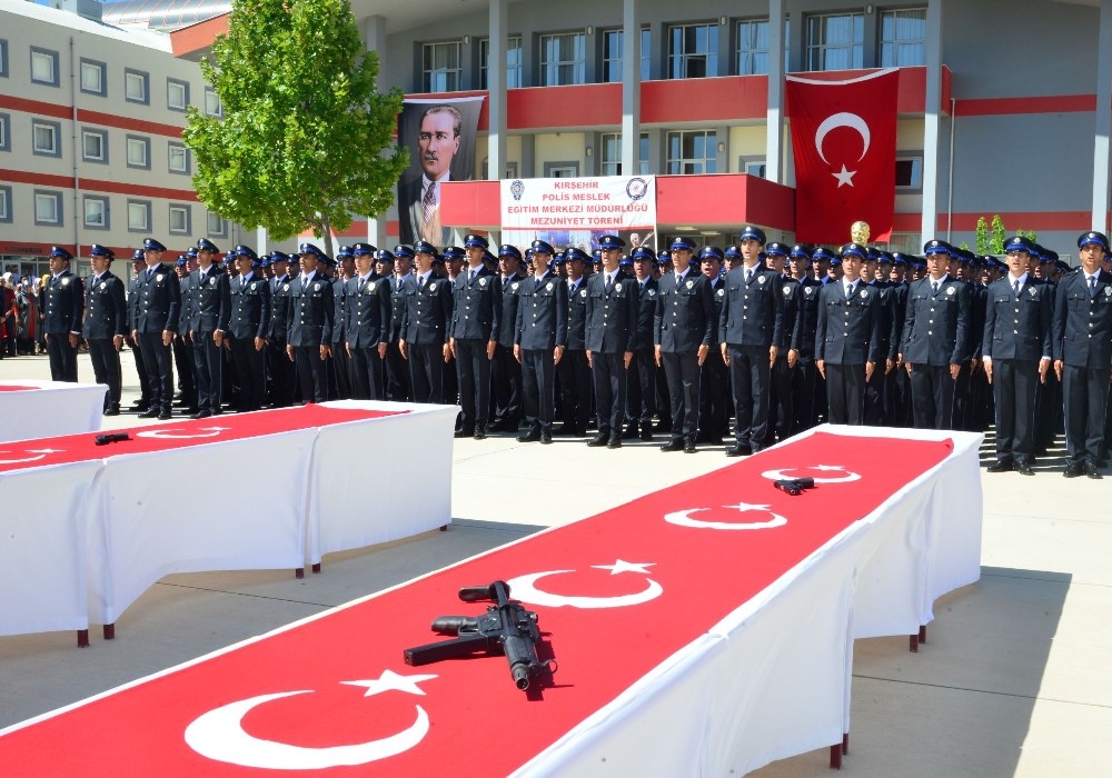Polis Eğitim Merkezi 23. Dönem mezuniyet töreni düzenlendi 