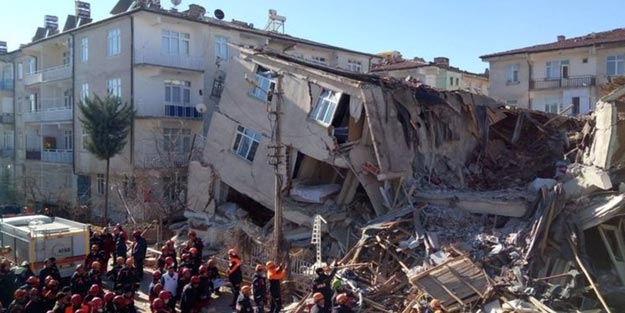 Polis Güçlendirme Vakfı'ndan depremzedelere günlük 60 bin kumanya!