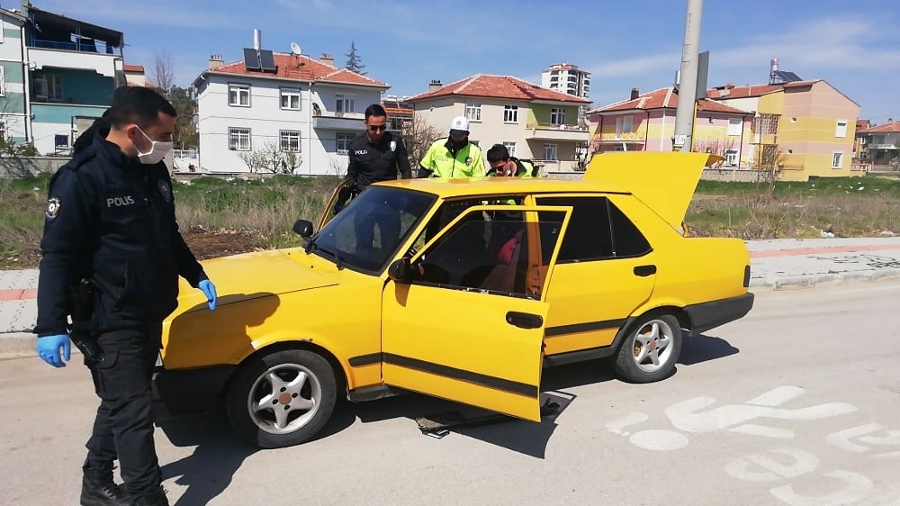 Polis, kaçan sürücüyü takip sonucu yakaladı 