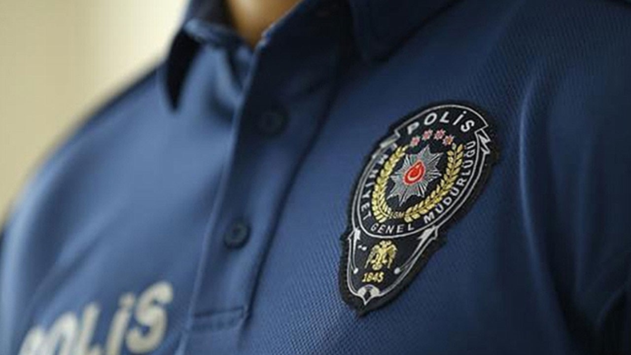 Polis memuru kaza kurşunuyla yaşamını yitirdi