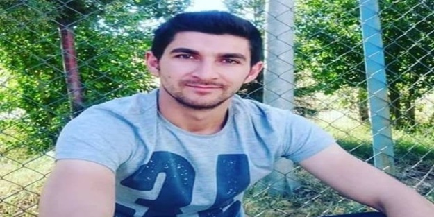 Polis memuru kendini vurdu