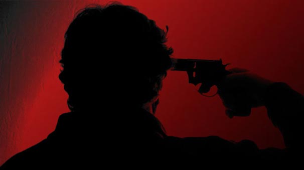 Polis memuru mesai arkadaşlarından helallik isteyip intihar etti