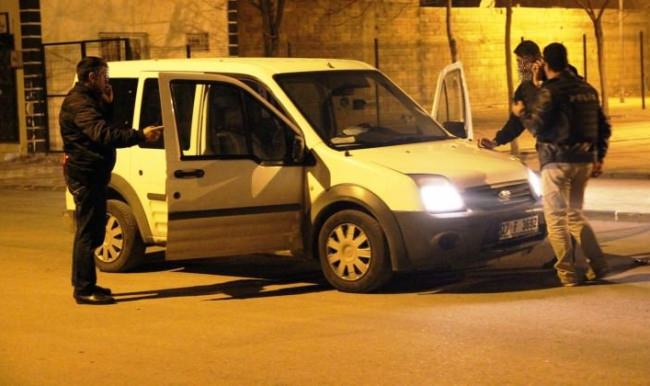 Polis müdürünün aracına silahlı saldırı