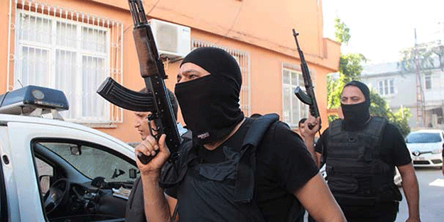 Polis o mahalleye böyle girdi