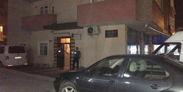 Polis tabancasıyla intihar etti!
