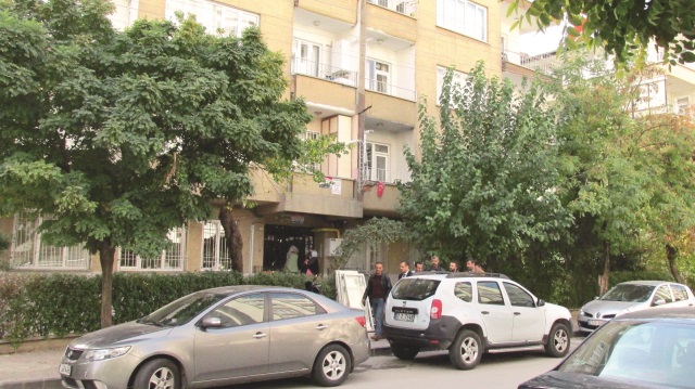 Polis üniformalı hırsızlar