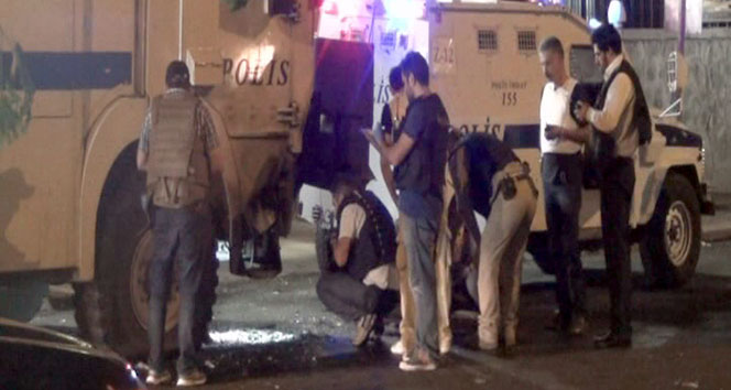 Polise roketli saldırı