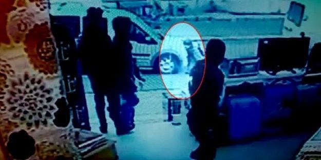 Polise saldıran teröristin kimliği belirlendi