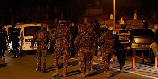 Polisi darbeden kişi yakalandı