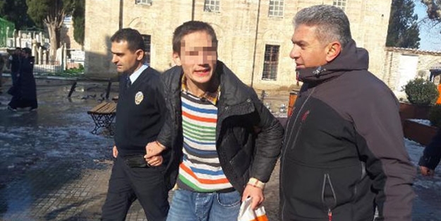 Polisi görünce baygınlık numarası yaptı!