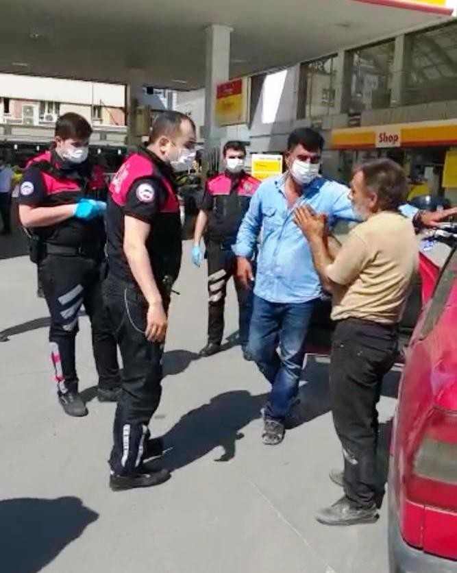 Polisi tehdit eden sürücüye 6 bin 905 lira ceza 