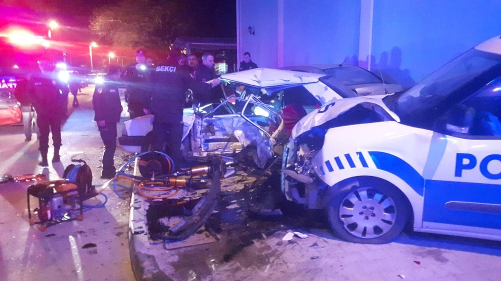 Polisin dur ihtarına uymadı, polise çarptı 