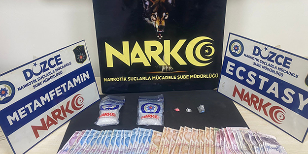 Polisin durdurduğu araçtan uyuşturucu çıktı