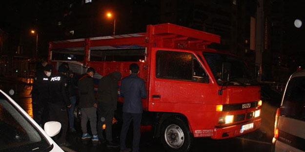 Polisinten kaçan 3 kişi kovalamacayla yakalandı