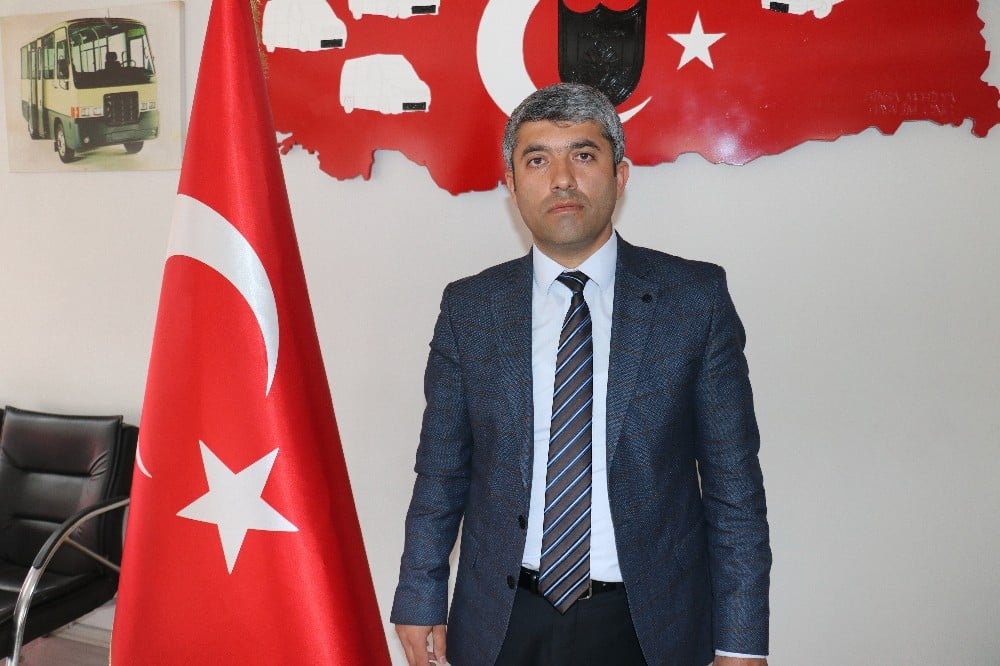 Polisler için alkış çağrısı 