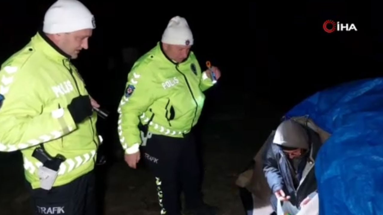 Polislerden kalpleri ısıtan yardım